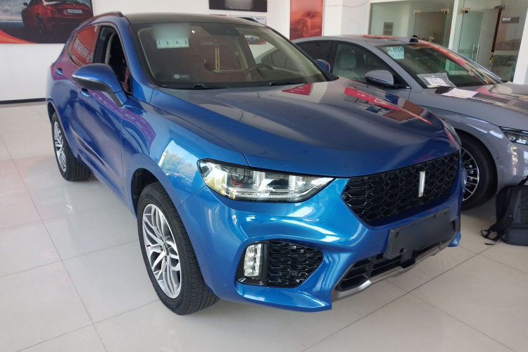 魏牌 VV5 2017款 2.0T 超豪型车身外观3