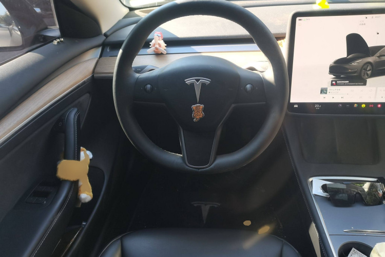 特斯拉 Model 3 2022款 后轮驱动版局部细节13