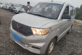 五菱汽车 五菱宏光V 2021款 1.5L劲取版LAR