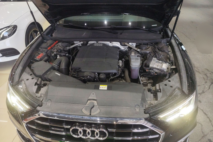 奥迪A6L 2023款 45 TFSI quattro 臻选动感型机舱底盘24