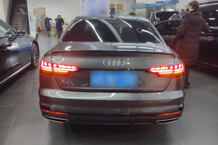 奥迪A4L 2020款 40 TFSI 时尚动感型车身外观6004