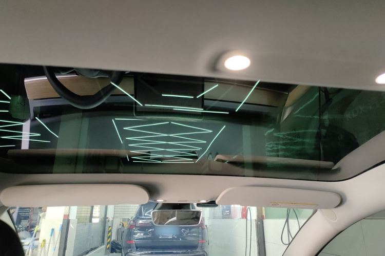 特斯拉 Model 3 2021款 标准续航后驱升级版 3D6局部细节22