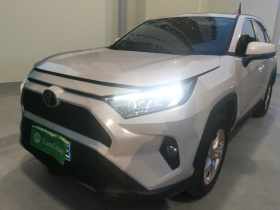 丰田 RAV4荣放 2022款 2.0L CVT两驱都市版
