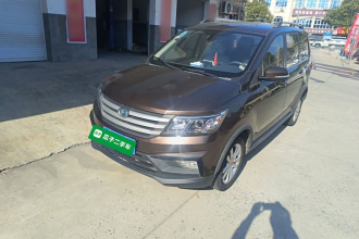 北汽昌河M70 2017款 1.5L 手动头等舱