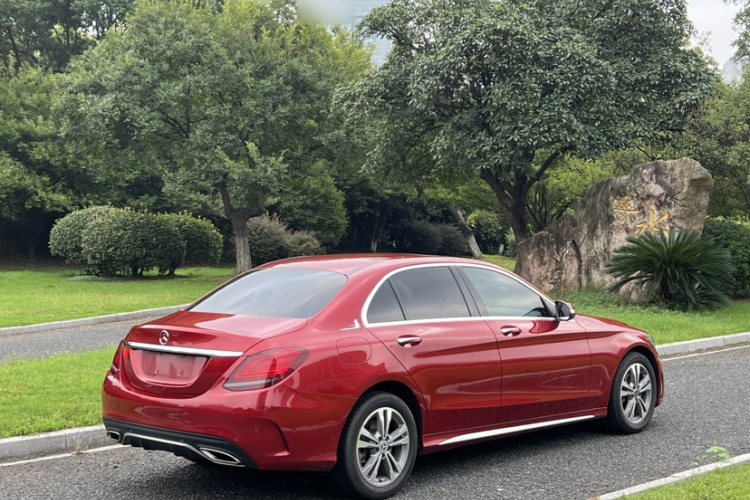 奔驰C级 2019款 C 180 L 时尚型运动版车身外观6005