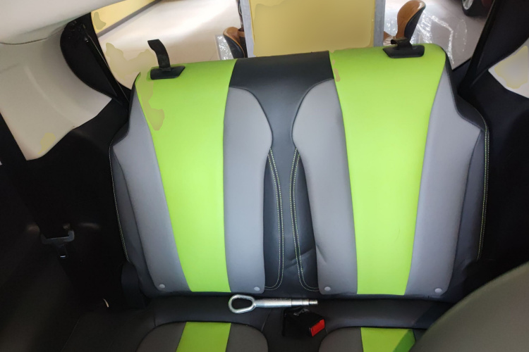 荣威 科莱威CLEVER 2021款 302km新四座超能版中控内饰21