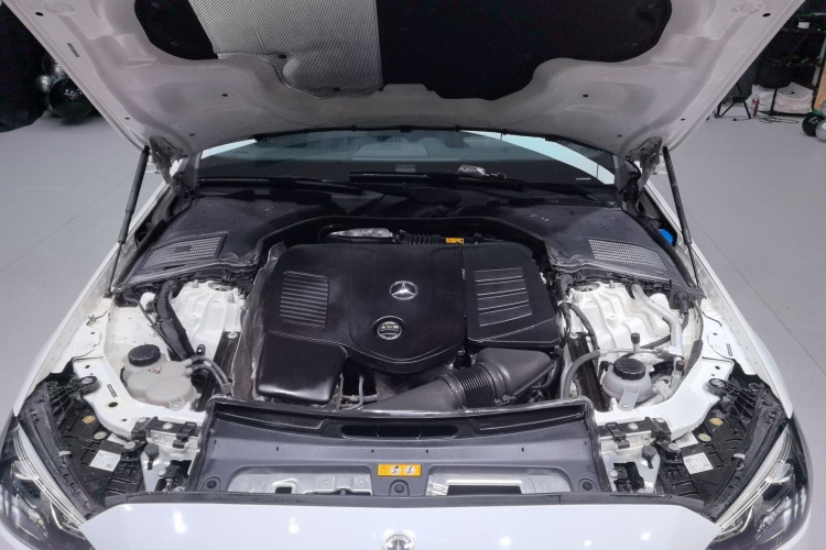 奔驰C级 2022款 改款 C 200 L 运动版局部细节24