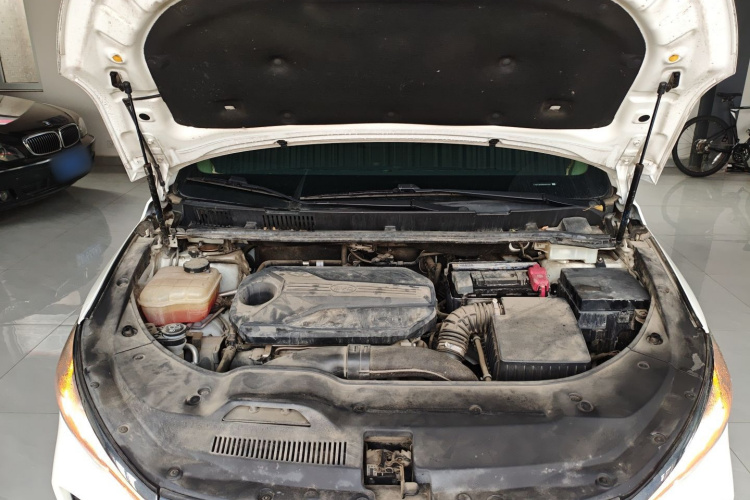 比亚迪 宋MAX 2019款 1.5T 自动智联睿逸型 7座 国V局部细节24