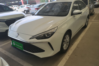 荣威i5 2023款 1.5L 手动舒享版