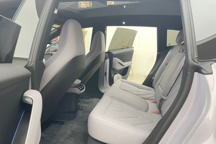 蔚来ET5T 2025款 75kWh Touring中控内饰21