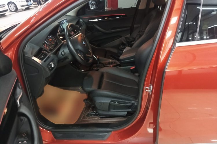 宝马X2(进口) 2019款 sDrive20i M越野套装 国VI局部细节19