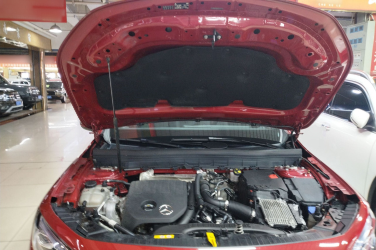 奔驰GLB 2023款 改款 GLB 200 时尚型局部细节24