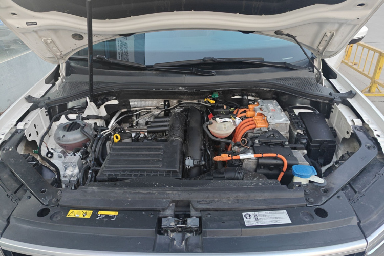 大众 途观L新能源 2020款 430PHEV 插电混动旗舰版机舱底盘24