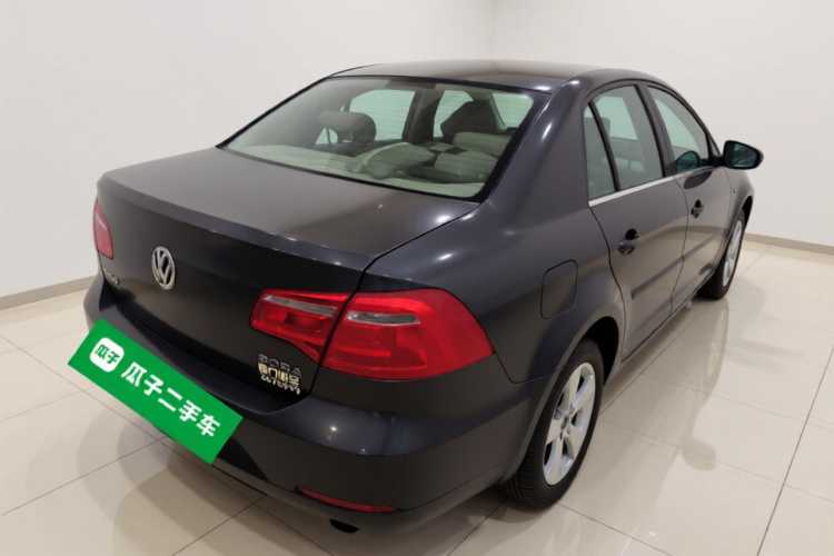 大众 宝来 2014款 1.6L 手动舒适型车身外观7