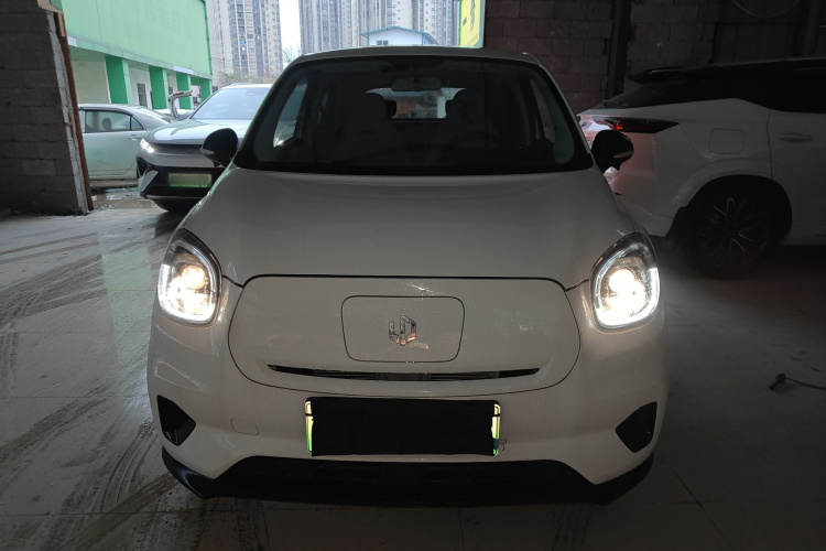 零跑汽车 零跑T03 2023款 200轻享版车身外观2