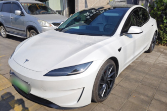特斯拉 Model 3 2024款 高性能全轮驱动版