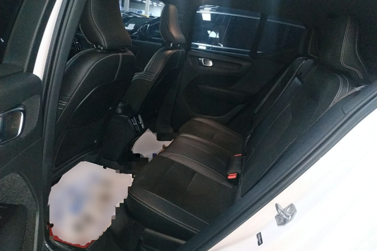 沃尔沃XC40 2021款 T4 四驱智远运动版中控内饰21