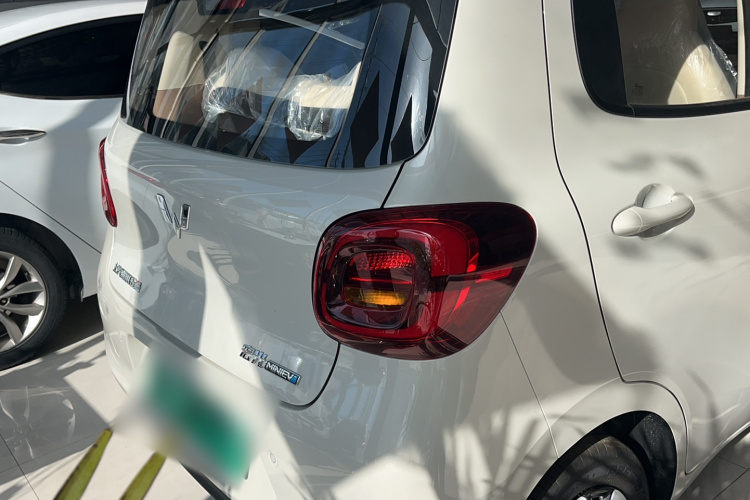 五菱汽车 宏光MINIEV 2025款 四门版 进阶款车身外观6004