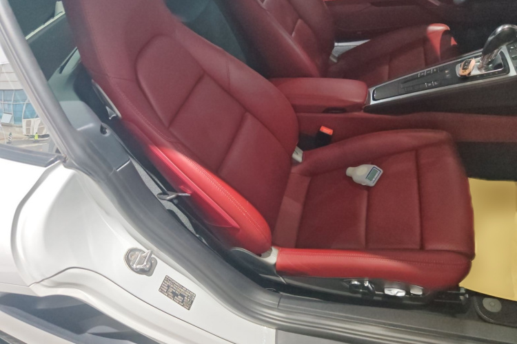 保时捷718 2016款 Cayman 2.0T局部细节41