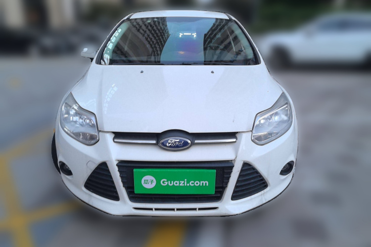 福特 福克斯 2012款 两厢 1.6L 自动舒适型车身外观6001