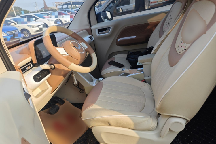 五菱汽车 宏光MINIEV 2024款 第三代 215km 进阶版中控内饰19