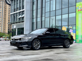 本田 英仕派 2022款 260TURBO 精致版