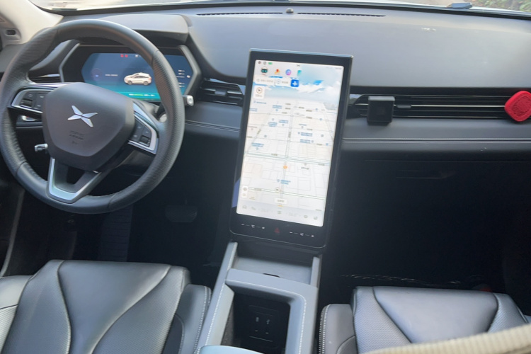 小鹏G3 2022款 G3i 460N+中控内饰7004