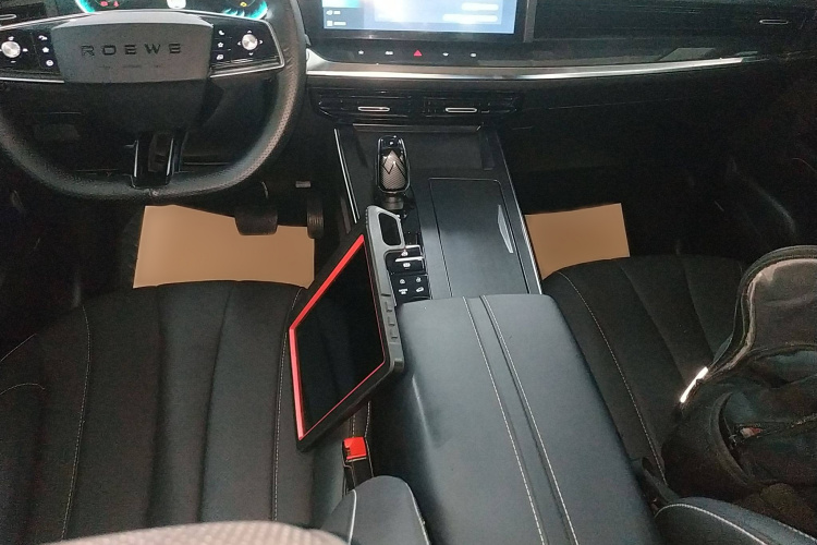 荣威RX5 MAX 2022款 1.5T 自动有为尊贵版局部细节18