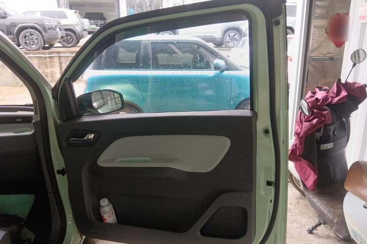 五菱汽车 宏光MINIEV 2021款 马卡龙臻享款 三元锂中控内饰7005