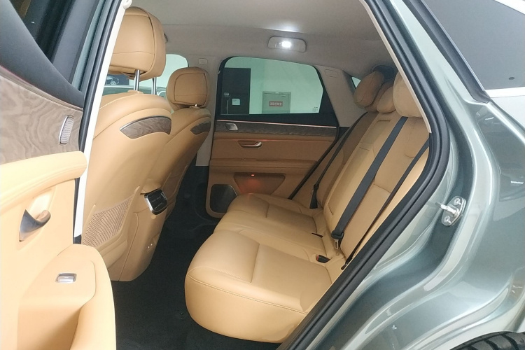 鸿蒙智行 问界M5 2022款 增程后驱标准版中控内饰21