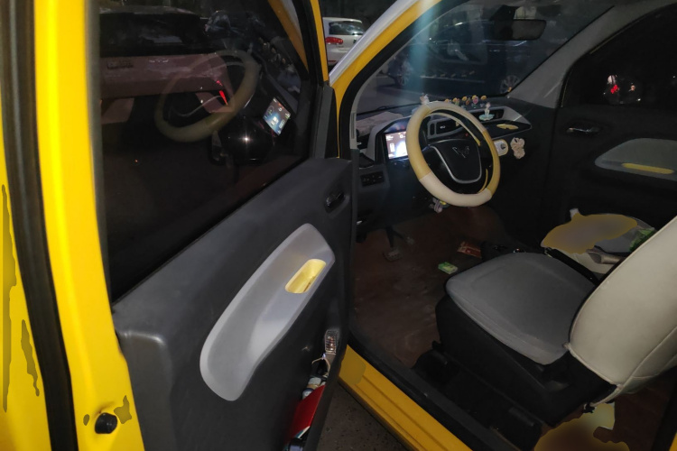 五菱汽车 宏光MINIEV 2021款 马卡龙时尚款 磷酸铁锂中控内饰20