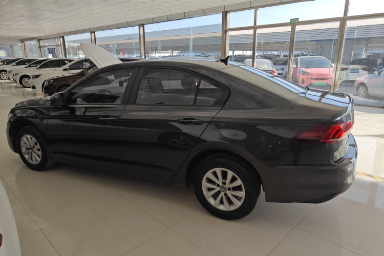 大众 宝来 2021款 1.5L 手动时尚智联版车身外观4