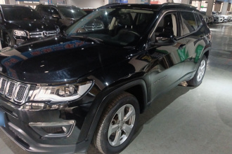 Jeep 指南者 2017款 200T 自动家享版