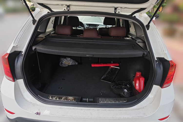 宝马X1 2014款 sDrive18i 时尚型局部细节23