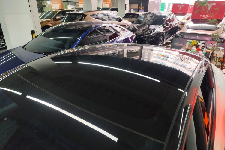 特斯拉 Model 3 2023款 长续航全轮驱动版局部细节57