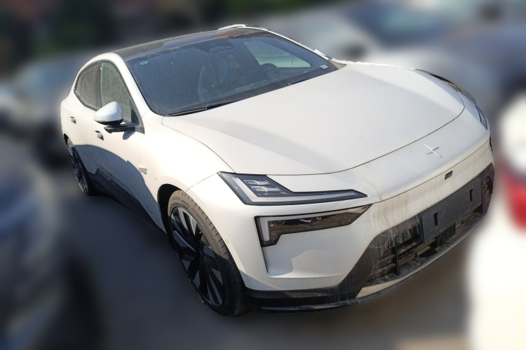 Polestar极星 Polestar 4 2024款 双电机长续航PLUS  双星互联版车身外观3