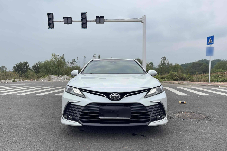 丰田 凯美瑞 2021款 2.0G 豪华版车身外观6002