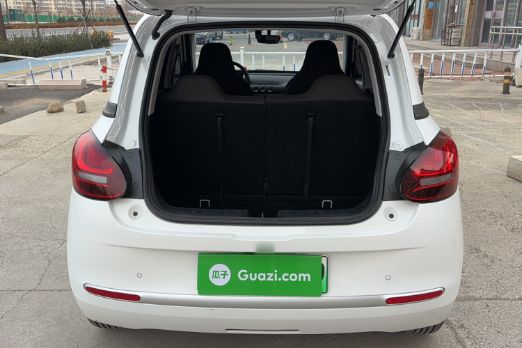 五菱汽车 五菱缤果 2024款 203km 轻享款局部细节23