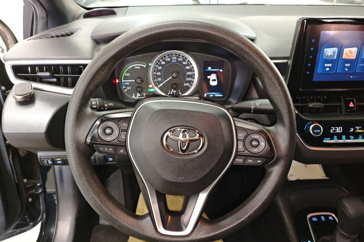 丰田 雷凌 2022款 双擎 1.8H E-CVT领先版局部细节13