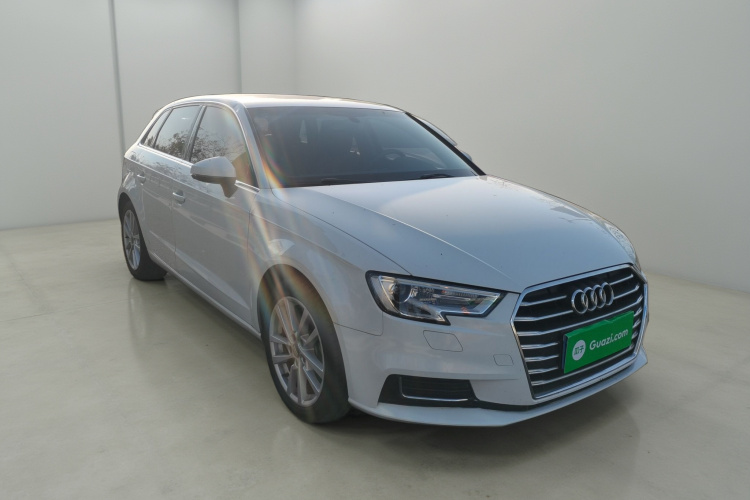 奥迪A3 2020款 Sportback 35 TFSI 进取型 国VI车身外观3
