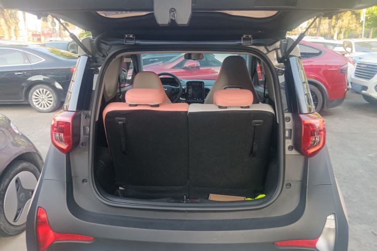 奇瑞 小蚂蚁 2022款 甜粉款 半糖版 磷酸铁锂 30kW 301km局部细节23