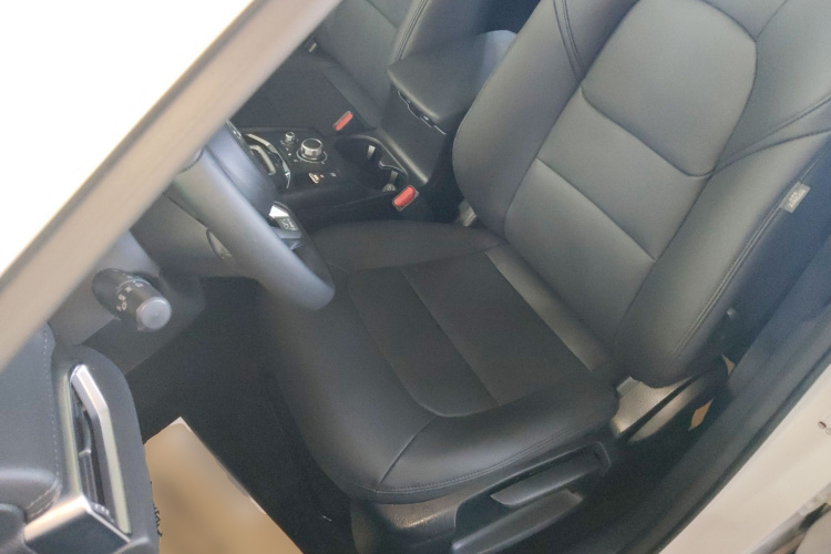 马自达CX-5 2020款 改款 2.0L 自动两驱智慧型局部细节19