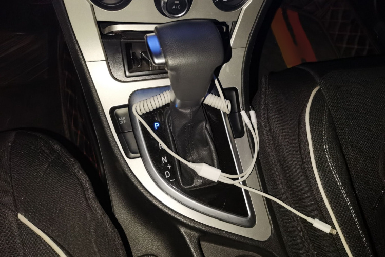 中华H530 2017款 1.6L 自动舒适型局部细节18