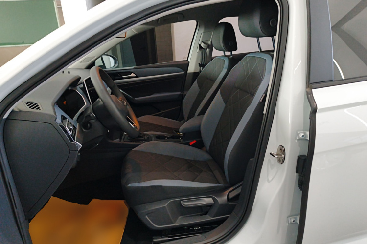 大众 朗逸 2023款 改款 1.5L 自动得逸版中控内饰19