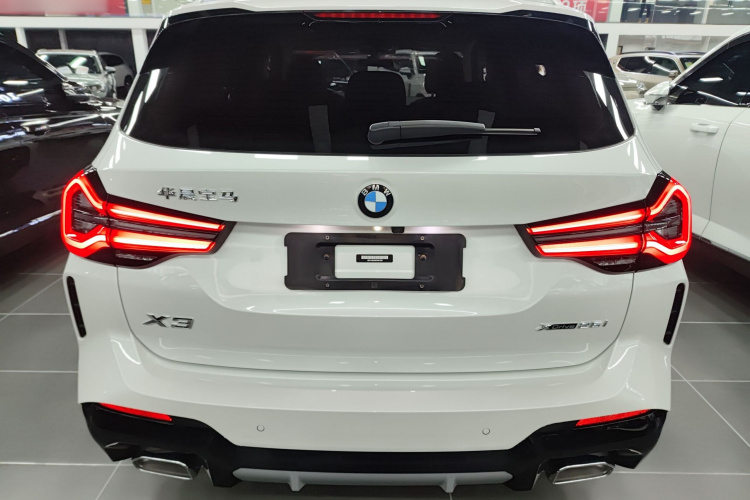 宝马X3 2022款 改款 xDrive25i M运动套装车身外观6004