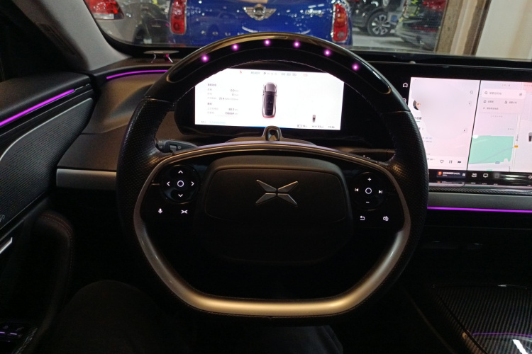 小鹏P7 2020款 562E性能版中控内饰13