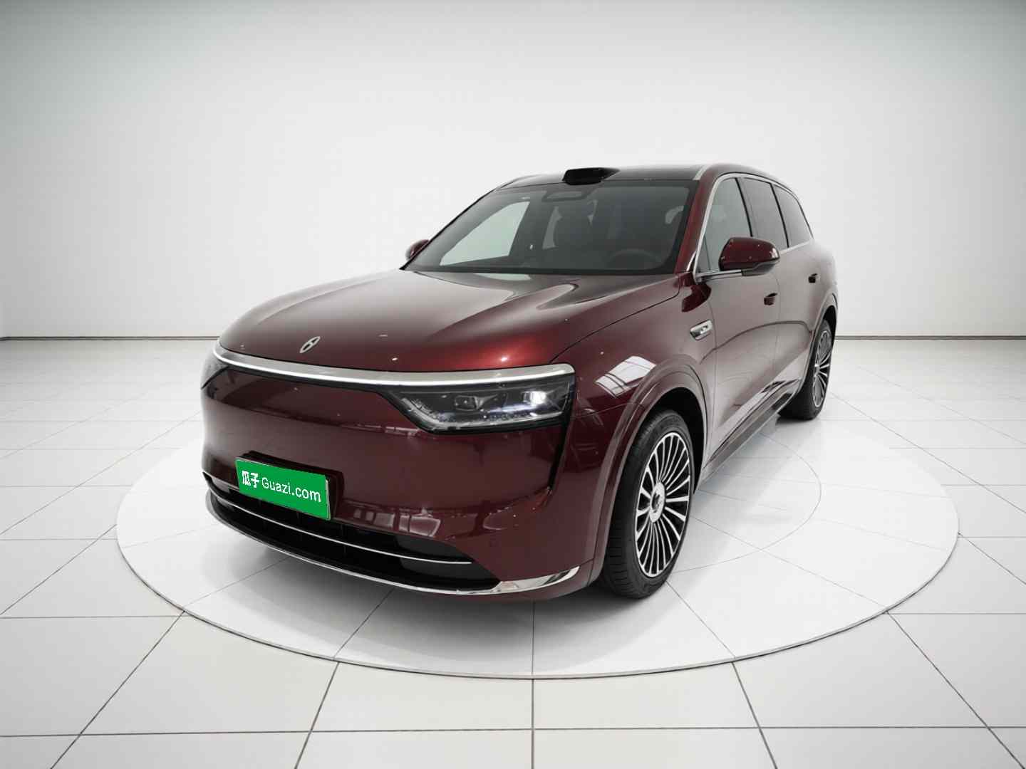 鸿蒙智行 问界M8 2025款 增程 Ultra版 53.4kWh 5座版 (192线激光雷达）(2)