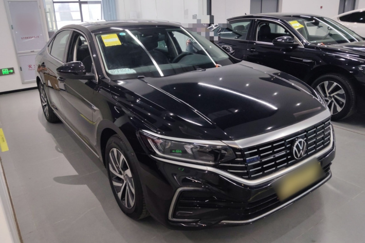 大众 帕萨特新能源 2022款 430PHEV 混动精英版车身外观3