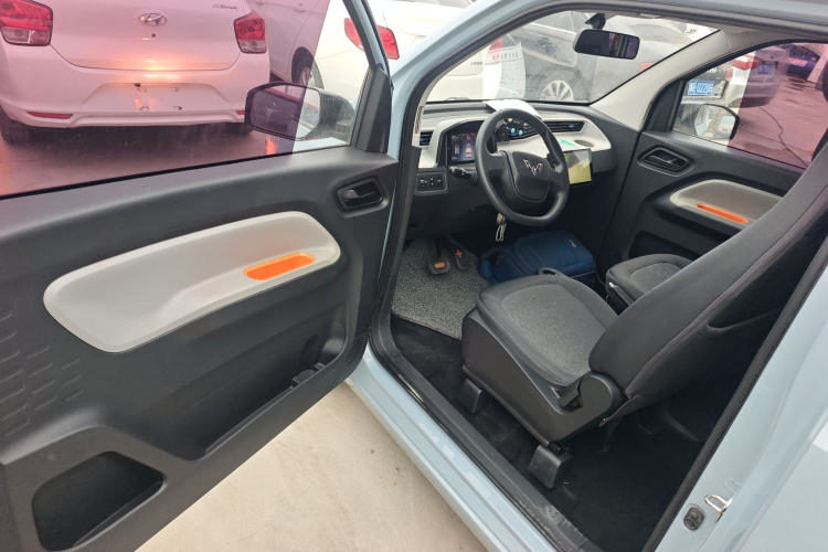五菱汽车 宏光MINIEV 2020款 自在款 磷酸铁锂中控内饰20