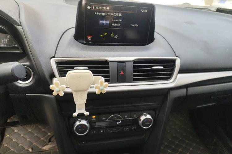 马自达3 昂克赛拉 2017款 三厢 1.5L 自动豪华型 国V局部细节16